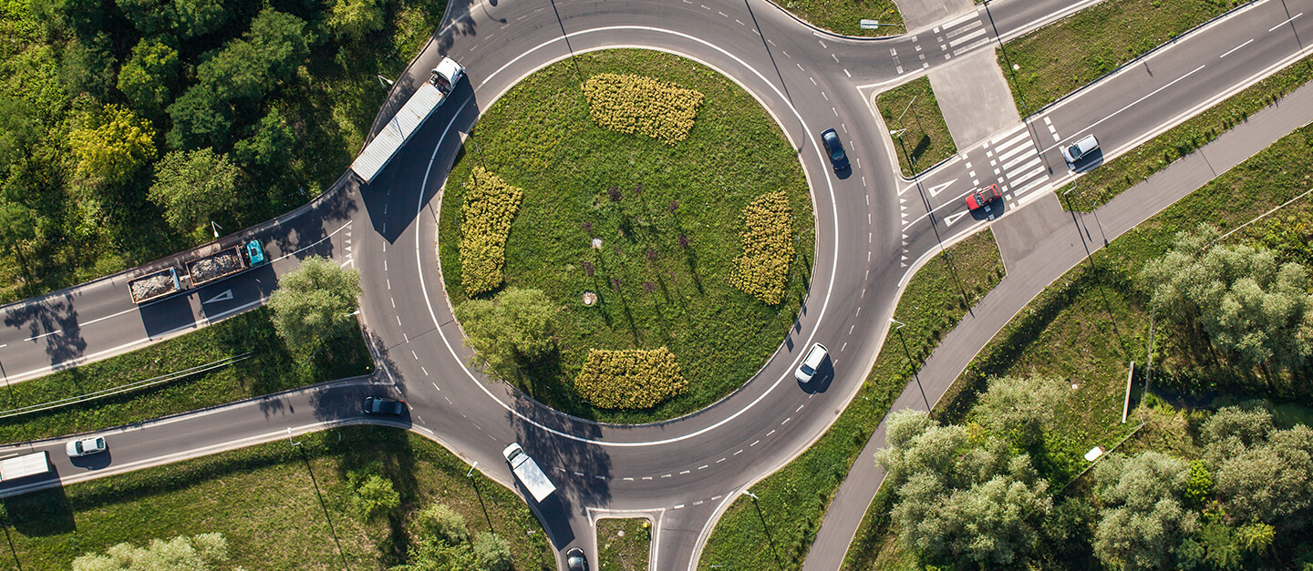 How To Use A Roundabout Uk
